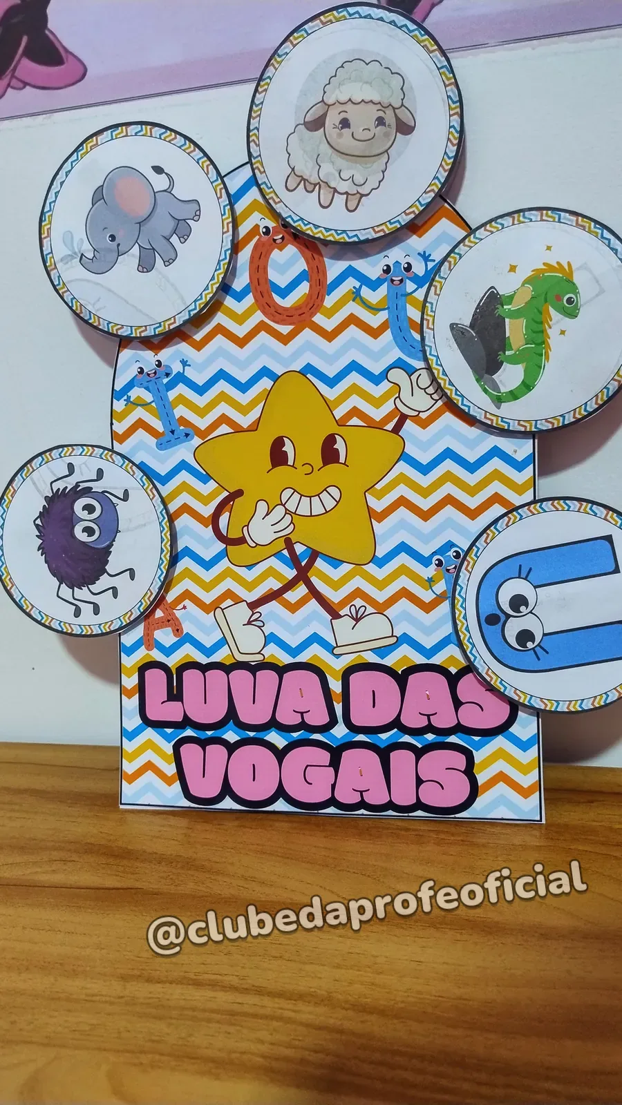 Luva das Vogais - foto 1 de 11