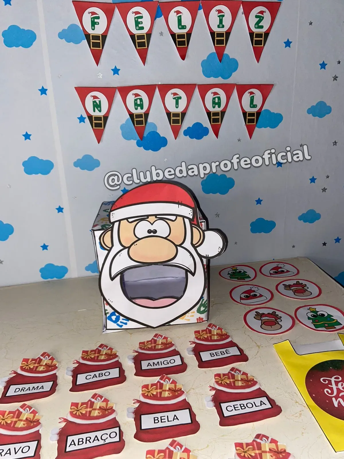 Hora da Leitura com Papai Noel - foto 1 de 11