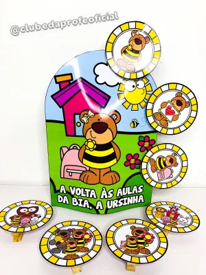 Luva Pedagógica: A Volta às Aulas da Bia, a Ursinha - foto 2 de 16