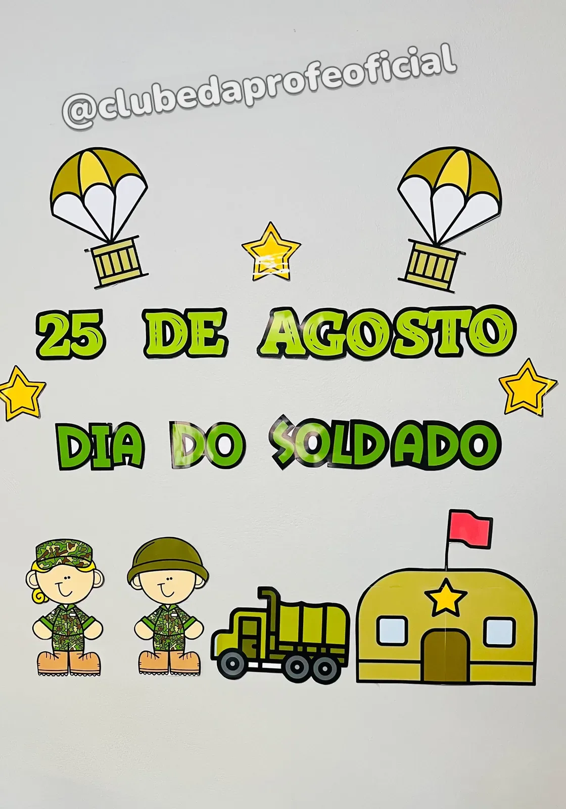 Painel Dia do Soldado - foto 1 de 5