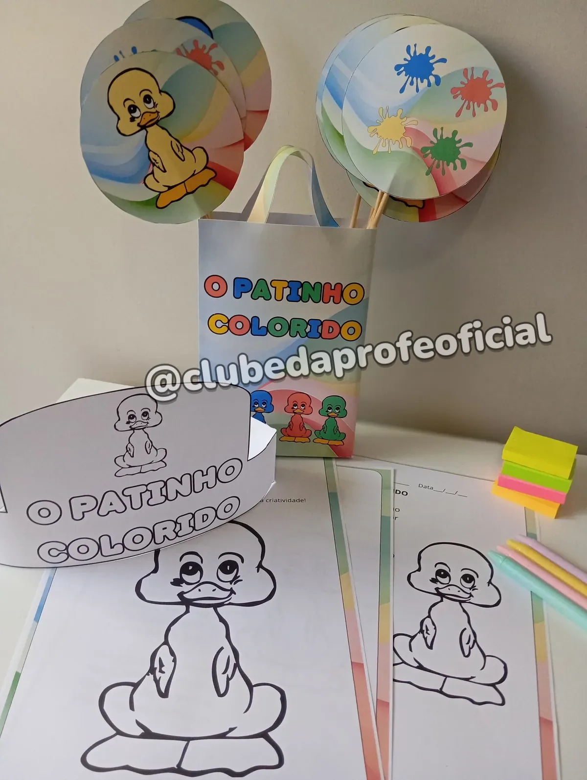 Sacola Musical O Patinho Colorido - foto 1 de 12