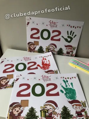 Atividade de Natal com Carimbo de Mãozinha 2025 - foto 1 de 7