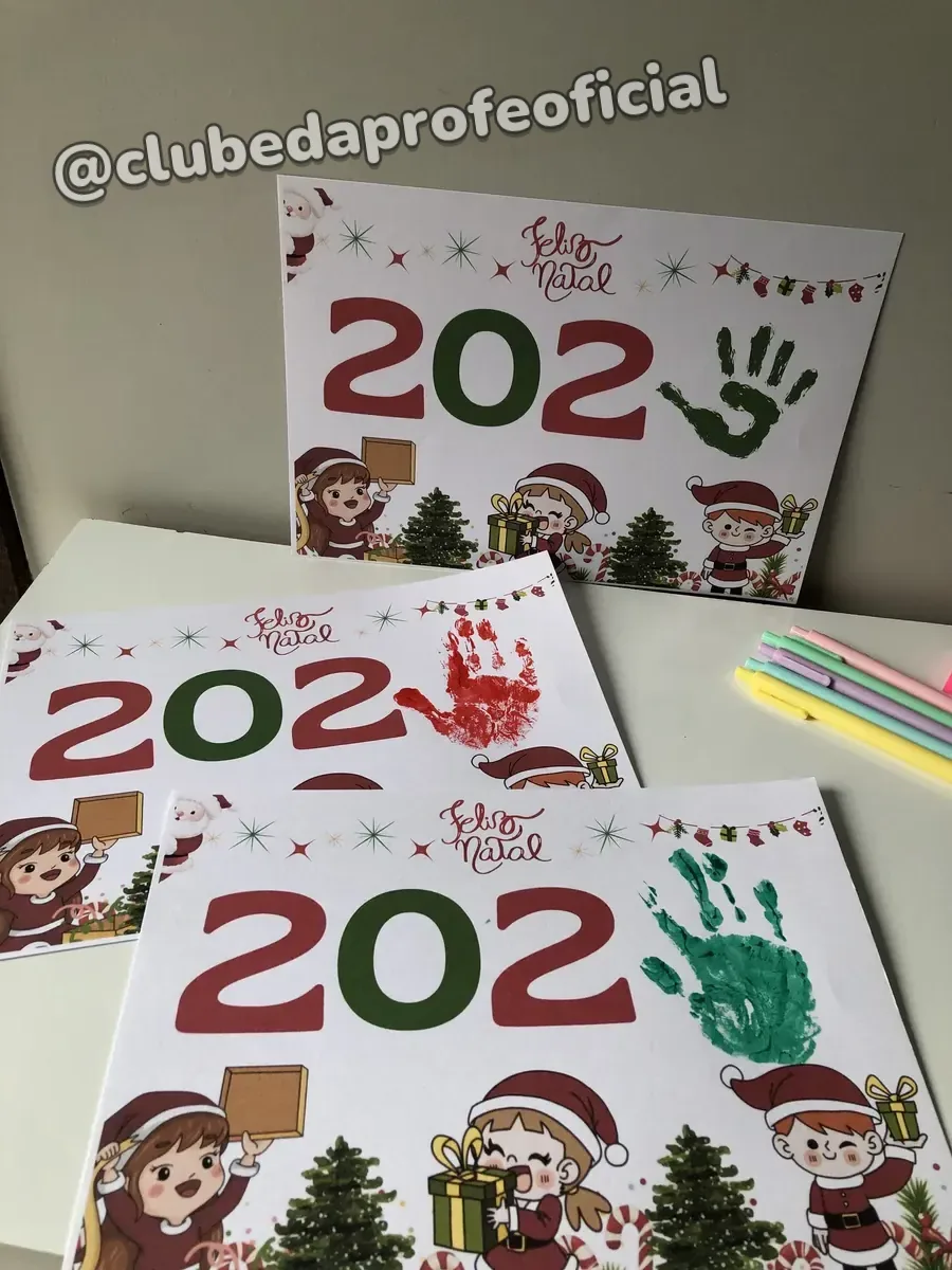 Atividade de Natal com Carimbo de Mãozinha 2025 - foto 1 de 7