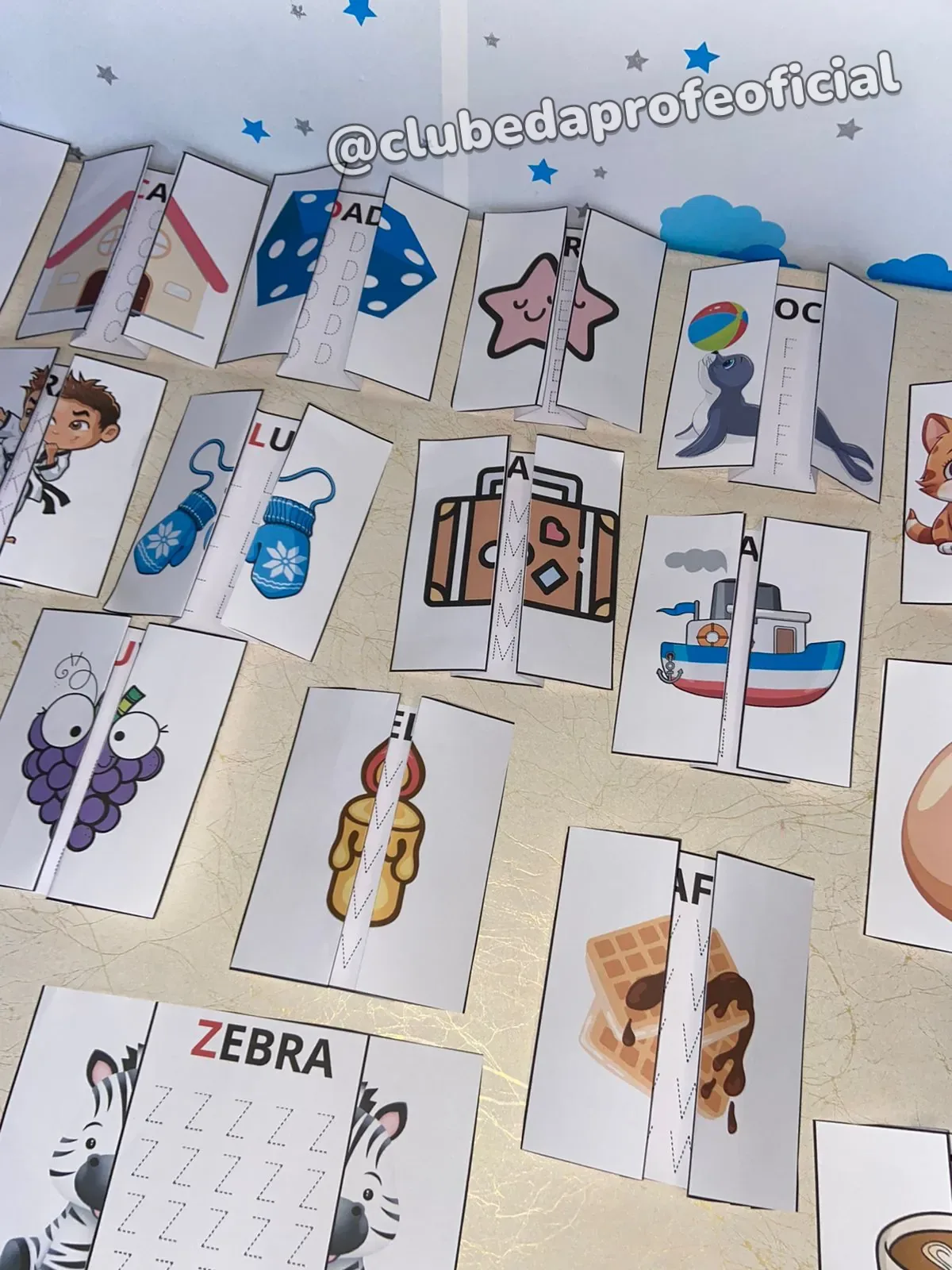 Alfabeto Interativo: Traçado das Letras - foto 1 de 4