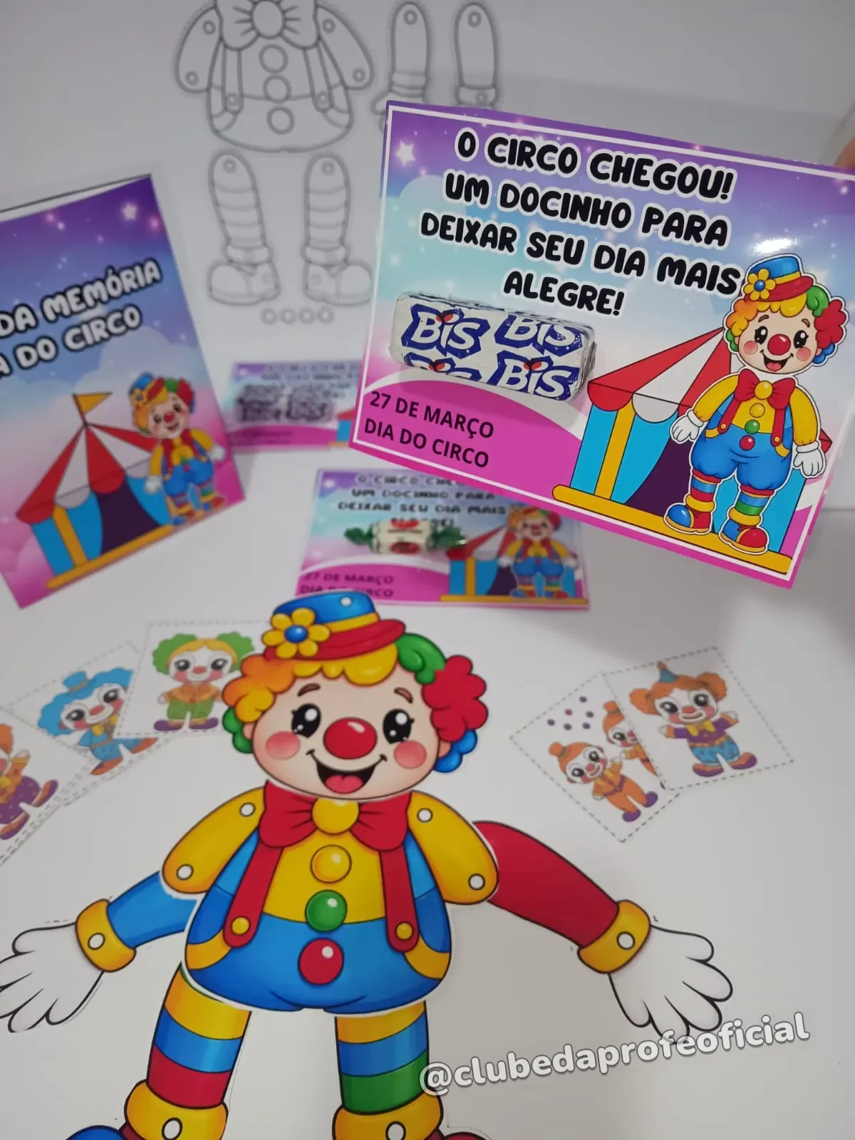 Palhacinho Articulado e Atividades do Dia do Circo - foto 1 de 4