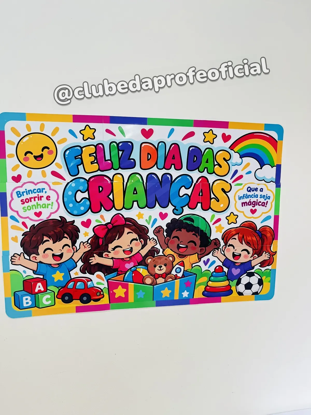 Painel e Coroa Dia das Crianças - foto 1 de 11